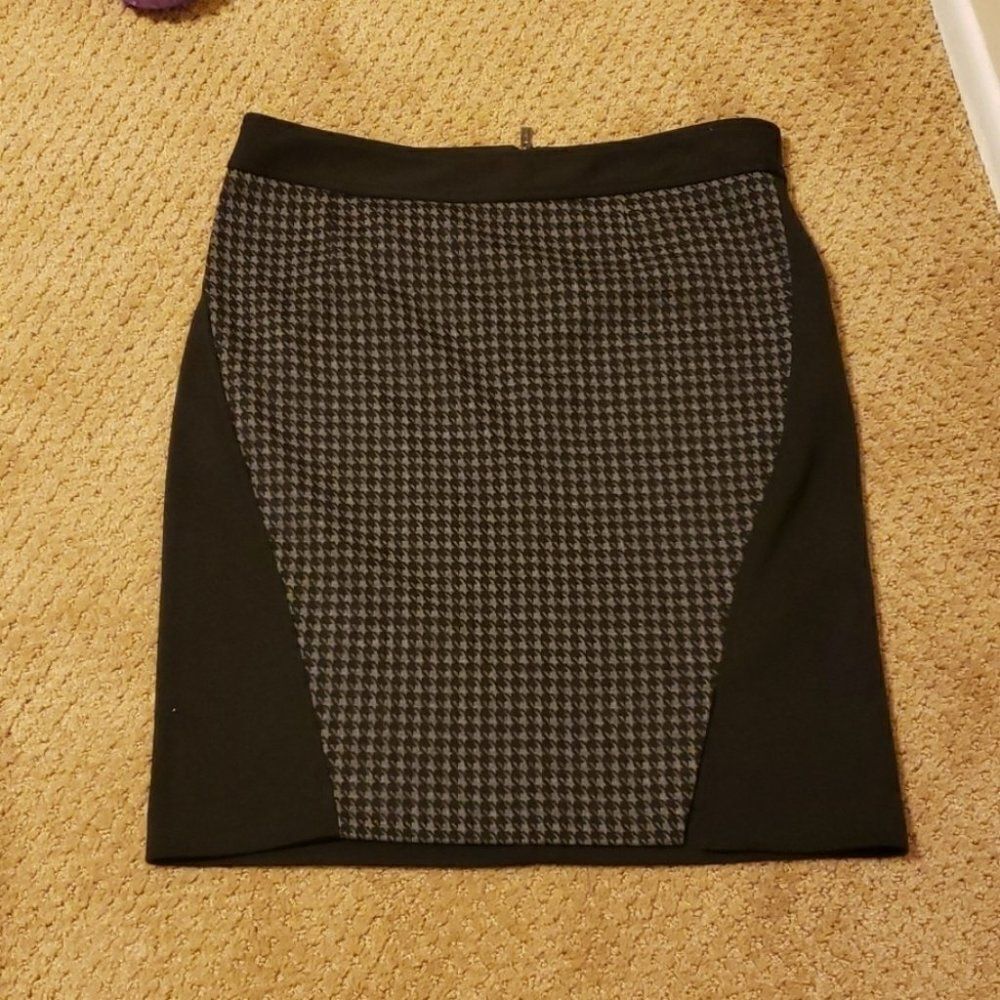 Laundry by Shelli segal pencil skirt